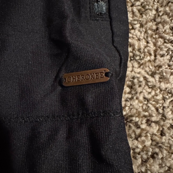 Cherokee FORM scrubs pants size small petite. - Picture 2 of 3